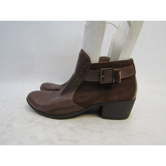 Boc Womens Size 7.5 M Brown Leather Zip Buckle Ankle Fashion Boots Bootie - Picture 1 of 11
